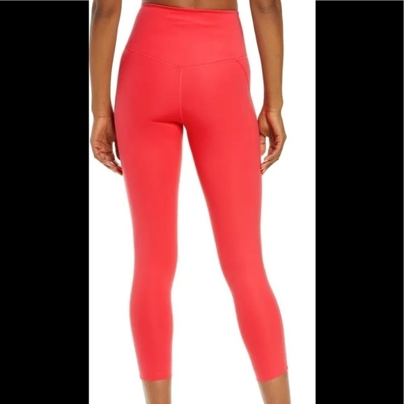 Girlfriend Collective High-Rise Compressive Leggings in Geranium - Picture 2 of 6